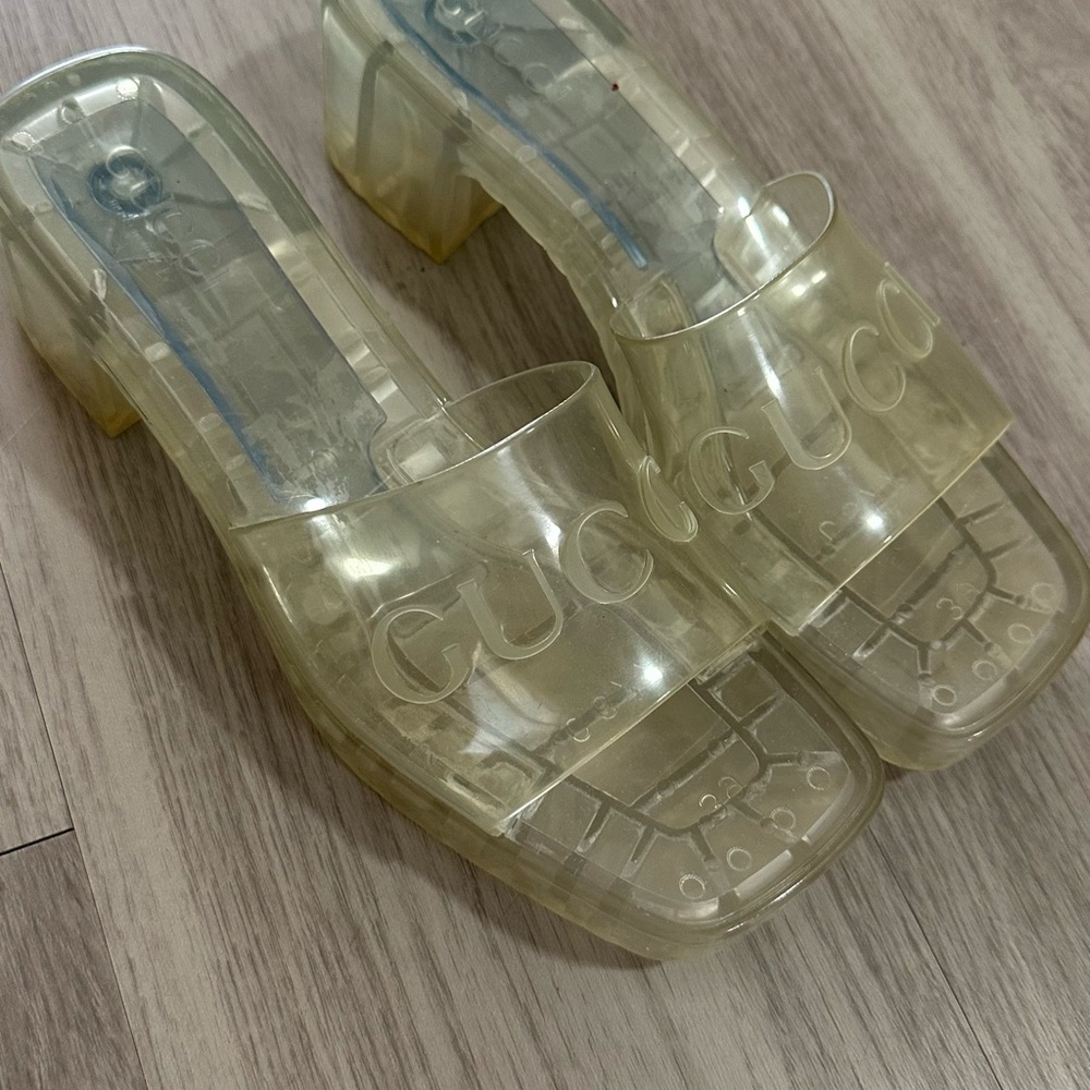 Gucci Transparent Sandals sz 39